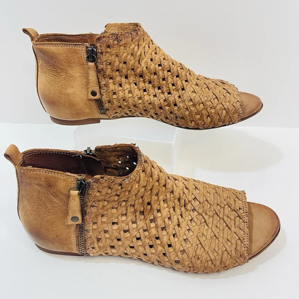 Sundance Woven Leather Asheville Double Zip Peep Toe Sandal EU 40/US 9-9.5 Brown